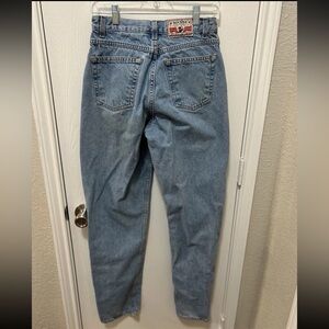 Rockies Vtg Woman’s Jeans Light Wash High Waisted Relaxed Fit Size 29/9 RF052DL0